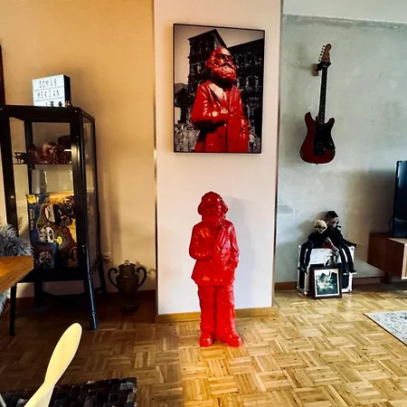 Domus Merian Xii 公寓 *