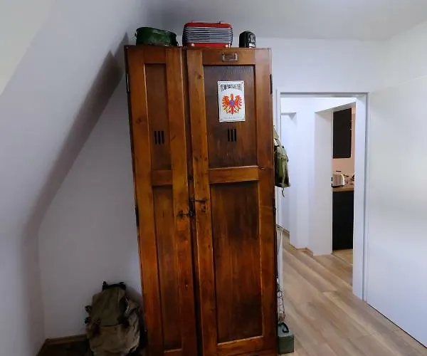 Domus Merian Xii Трир